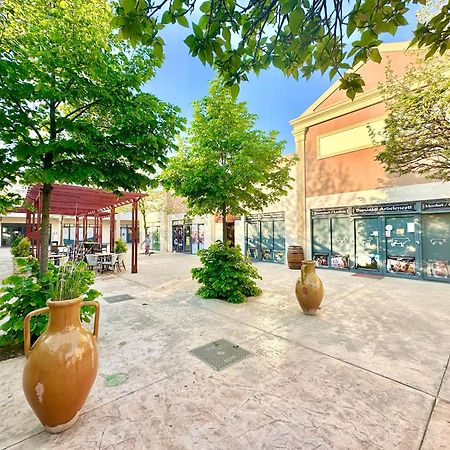 2 Rooms A504 Stayinn By Cosmopolis Stefanestii de Jos Εξωτερικό φωτογραφία